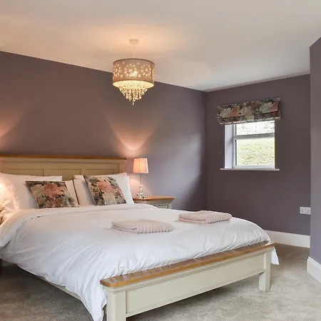 Holiday home The At Stainsacre Hall